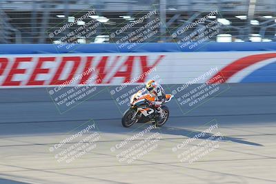 media/Nov-26-2022-Fastrack Riders (Sat) [[b001e85eef]]/Level 3/Session 1 Front Straight/